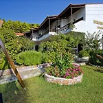 Delphi 4*