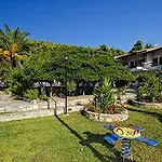 Delphi Aparthotel Neo Klima
