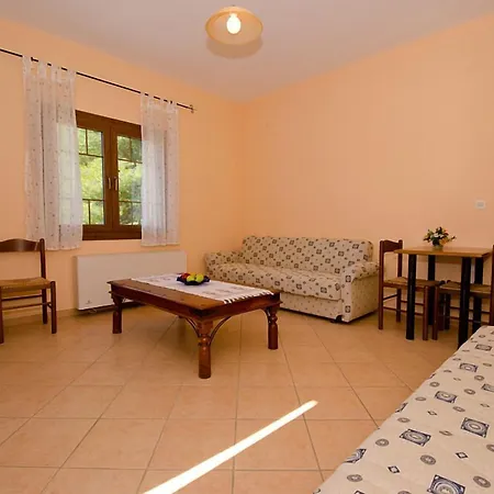 Hotel de apartamente Delphi 4*