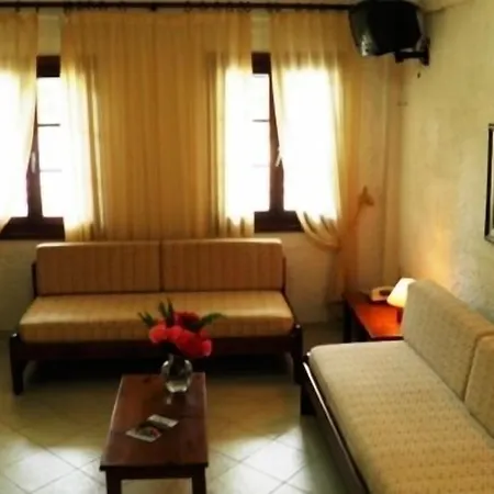 Delphi Hotel de apartamente Neo Klima